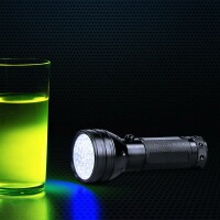 Kompakte UV-LED-Taschenlampe
